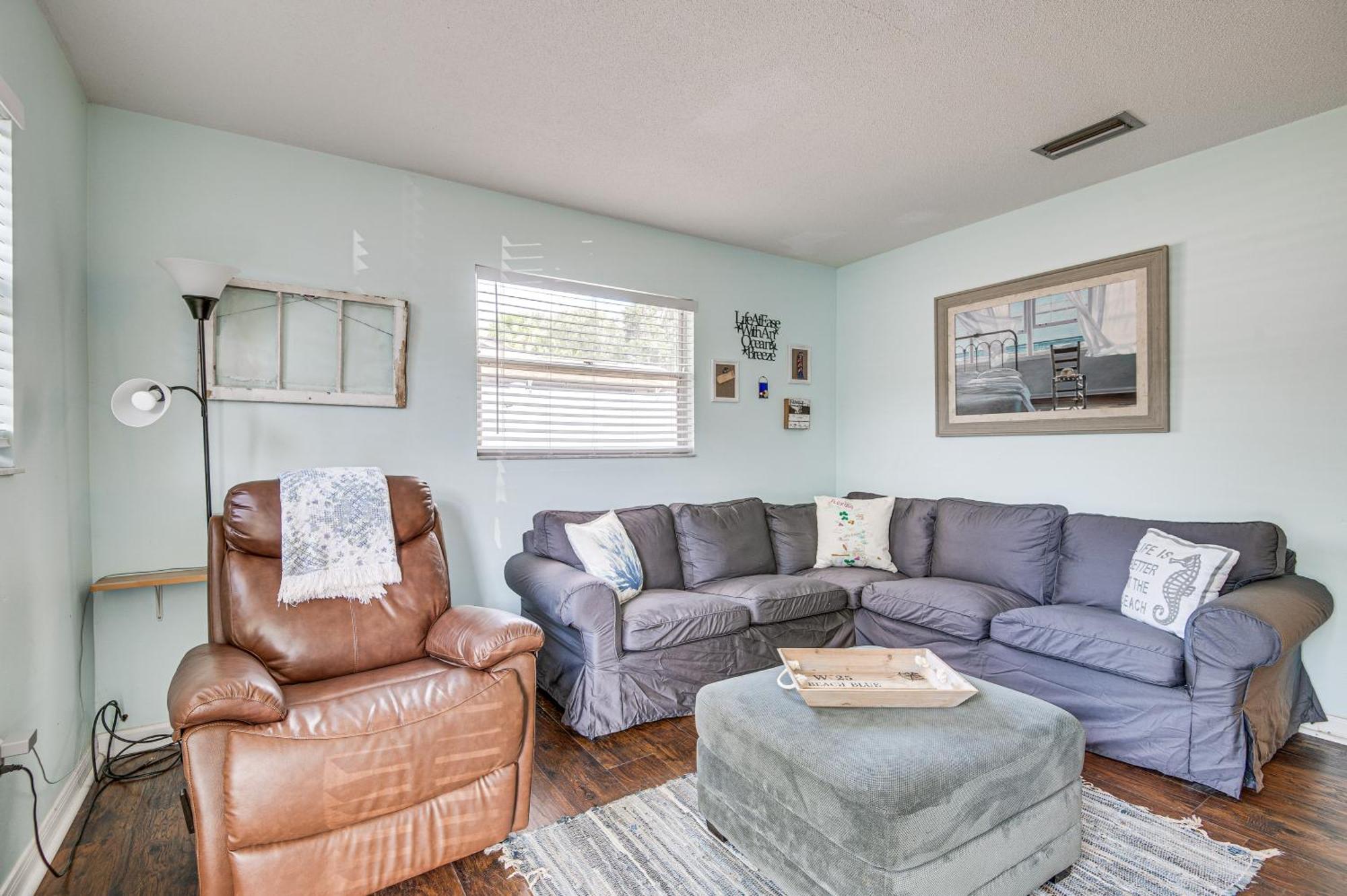 Cape Canaveral Cottage With Hot Tub Walk To Beach Eksteriør billede